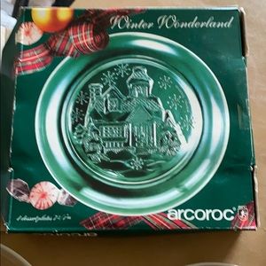 New - 4 Winter Wonderland 7 3/4” Dessert Plates